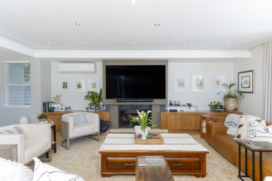 4 Bedroom Property for Sale in Erinvale Golf Estate Western Cape